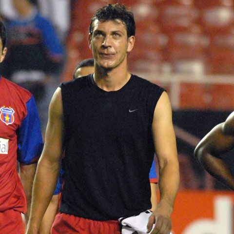 Ionuţ Rada şi Pawel Golanski mai au opt luni de contract cu Steaua