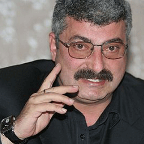 CNA somează televiziunile de folclor portocalii