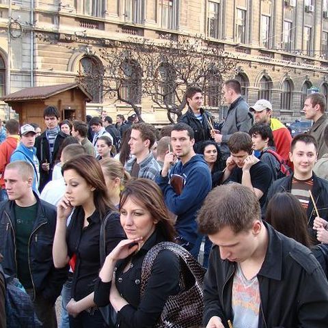 Studenţii basarabeni din mai multe centre universitare din ţară au cerut eliminarea taxei consulare