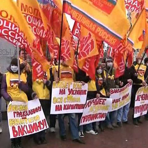 Tinerii ruşi au cerut ca vaccinul contra gripei noi să fie distribuit gratuit 