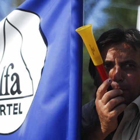 Cartel Alfa a ameninţat cu proteste, în cazul trimiterii bugetarilor în concediu fără plată