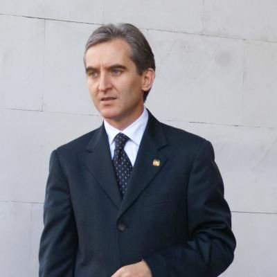 Leancă speră într-o diminuare a taxei pentru permisul de şedere, după discuţiile cu Boc