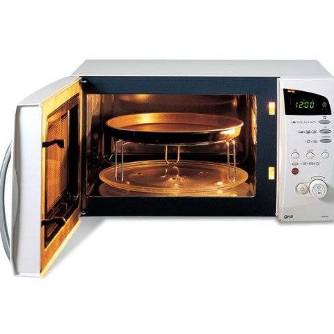 Cuptoarele cu microunde încing spiritele în Sectorul 5, între PD-L şi PSD