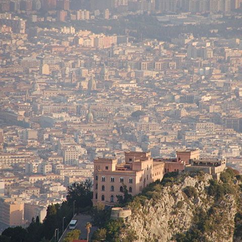 50 de localităţi din provincia Palermo sunt invadate de gunoaie