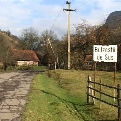 În Bulzeşti, jud. Hunedoara, oamenii au de plătit facturi imense la ENEL 