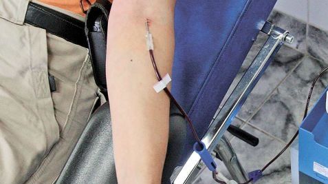 DINASTIILE: Cumetriile de la Centrul Naţional de Transfuzie