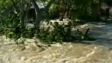 Ploile torenţiale au făcut ravagii în satele din nordul Columbiei 