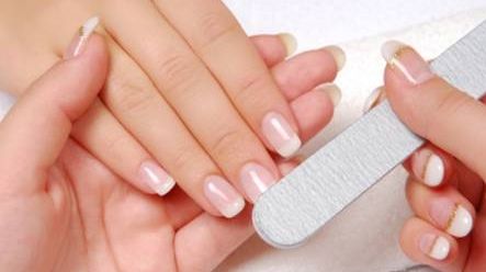 Saloanele de cosmetică din Maramureş amendate de inspectorii OPC