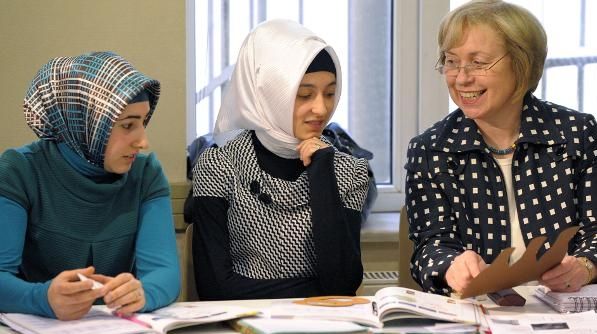 Germania vrea \"contracte de integrare\" pentru imigranţi