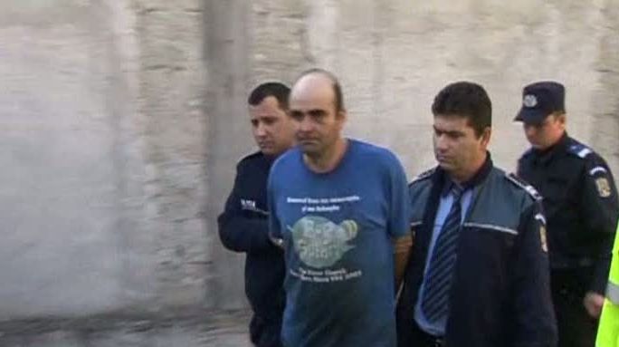 Un bărbat a furat o maşină din trafic!