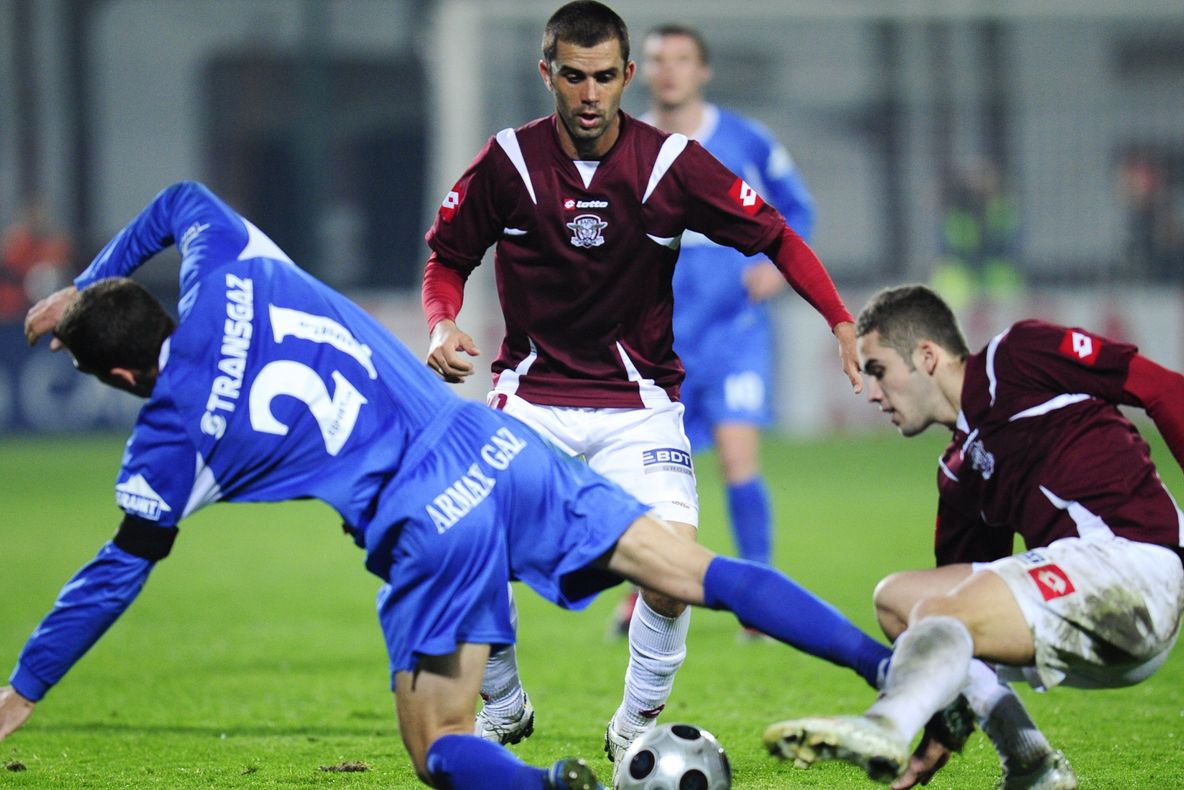 Rapid a surclasat Gazul şi e lider provizoriu în Liga I!