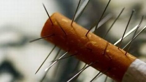 32% din români dau pe ţigări mai mult de o treime din venitul lunar minim