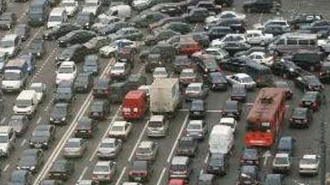 Bucureştiul, paralizat de greva de la metrou. 600.000 de oameni au fost afectaţi