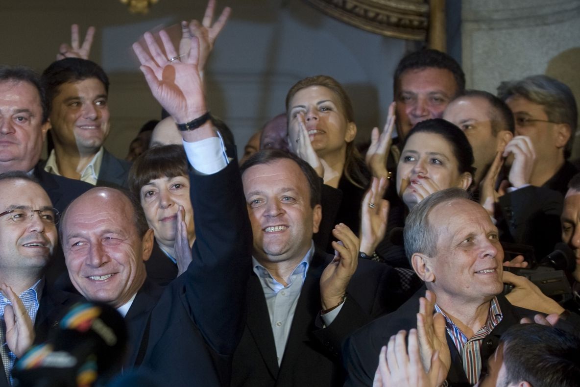 Boc reafirmă dorinţa PD-L pentru o coaliţie guvernamentală cu PNL