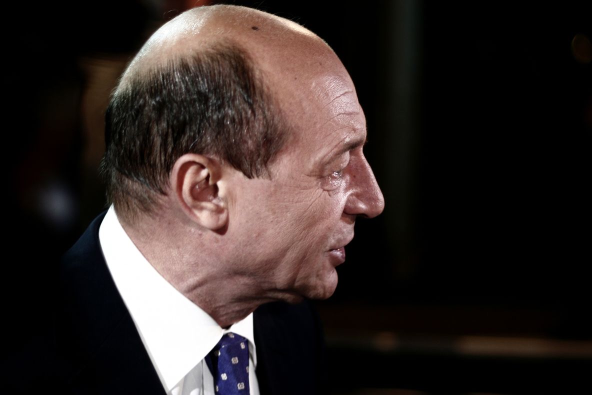 Un martor: Filmarea originală cu Băsescu la Ploieşti a fost luată de staff-ul D.A.