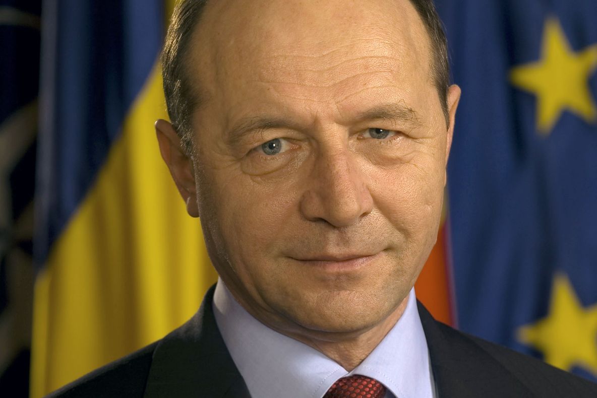 Braşovenii îl preferă pe Traian Băsescu