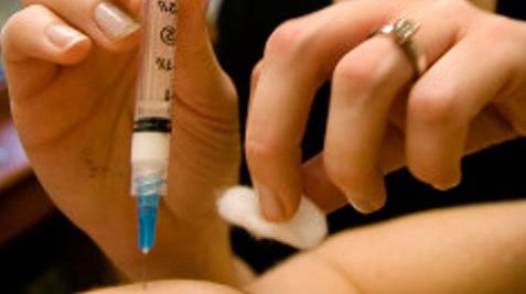 Jumătate dintre britanici nu vor să se vaccineze împotriva gripei noi, arată un studiu 