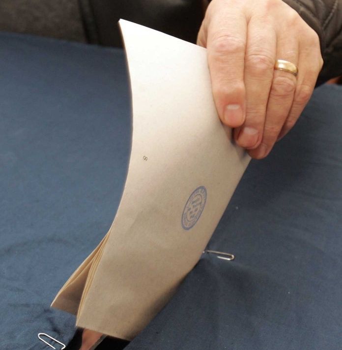 În Bistriţa s-a făcut curăţenie după alegeri