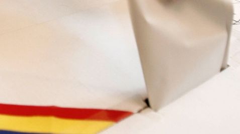 AFP: Campania din România se înveninează cu câteva zile înaintea alegerilor prezidenţiale