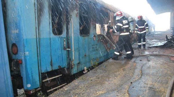 Un bărbat din Sighetu-Marmaţiei a ars într-un vagon dezafectat