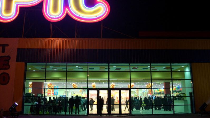 20 de magazine mari din România au fost închise din cauza crizei economice