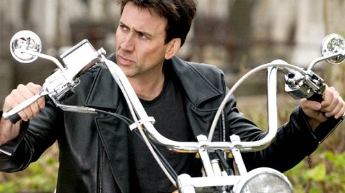 Deţinuţii dintr-o închisoare din Kenya au dansat pentru Nicolas Cage