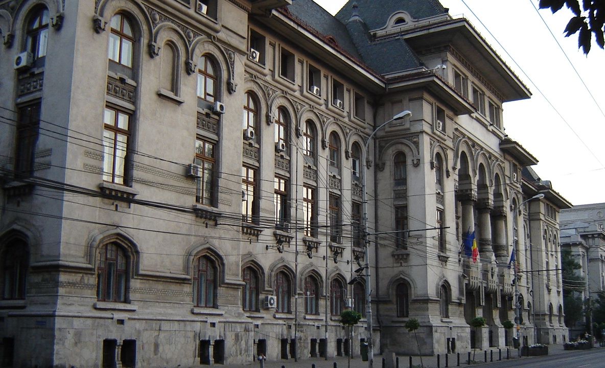 Instituţiile publice vor fi închise de Anul Nou