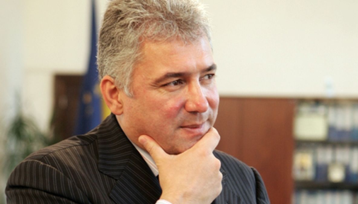 Aurul din Roşia Montană i-a luat ochii lui Videanu, scrie evz.ro