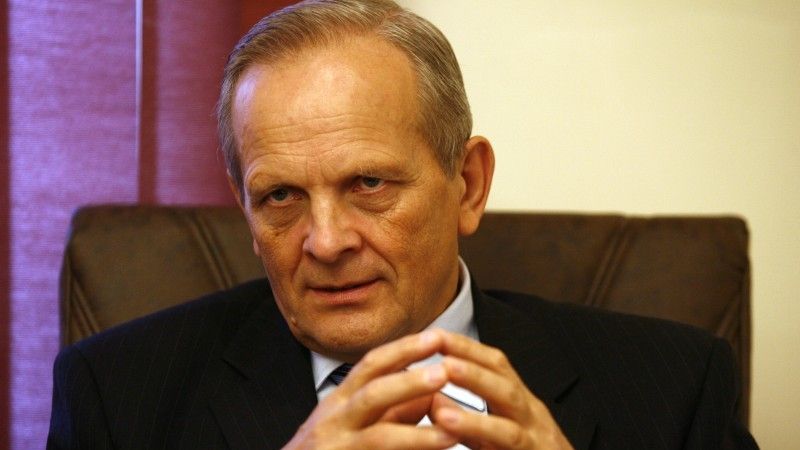 Theodor Stolojan a votat la liceul D.Cantemir din Capitală