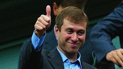 Moş Abramovic: I-a şters lui Chelsea în 2009 datorii de 700 de milioane de lire sterline!