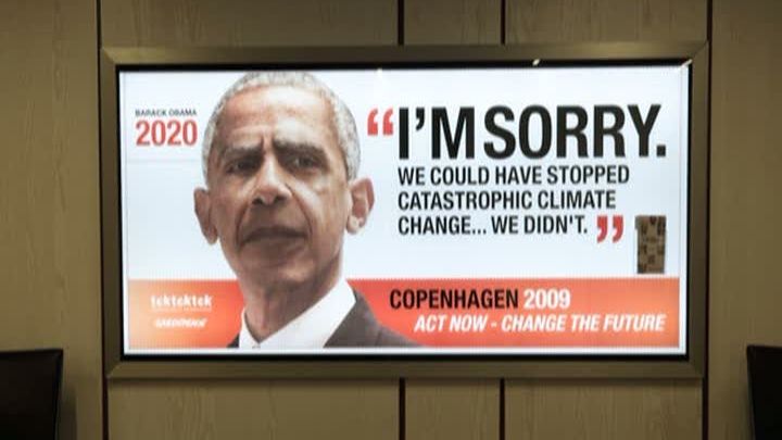 Afişe şocante cu liderii lumii îmbătrâniţi au împânzit Copenhaga