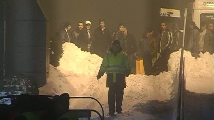 Un avion cu 30 de pasageri a ieşit de pe pistă la aterizarea pe aeroportul din Iaşi