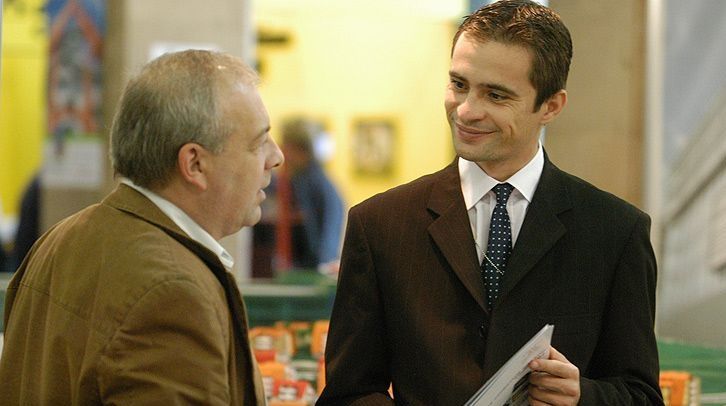 Băncile se întrec în promoţii la sfârşit de an