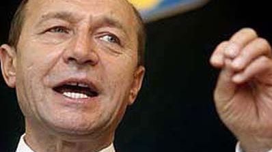 Băsescu revine: Realitatea TV şi Gardianul nu au avut avizul INEC