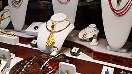 Piaţa bijuteriilor de lux a scăzut cu până la 30% în acest an