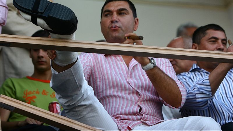 Borcea şi-a scos jucătorii la vânzare!