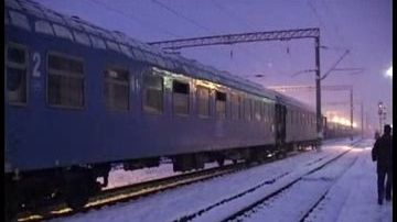 Două trenuri au rămas blocate, peste două ore, în judeţul Gorj