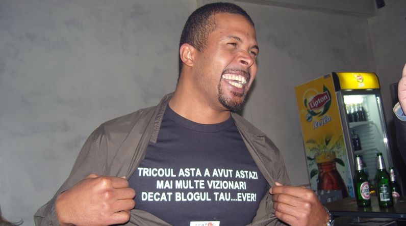 Cabral: Cum sa faci bani din blog. Pentru a-i dona.