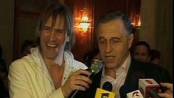 Politicienii se pricep să danseze şi să cânte, mai ales în campanie electorală