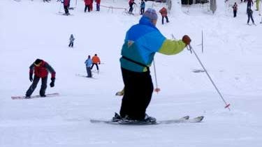 La Predeal s-au pus în funcţiune tunurile de zăpadă