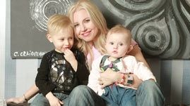 Mihaela Cernea frige şorici la 5 dimineaţa