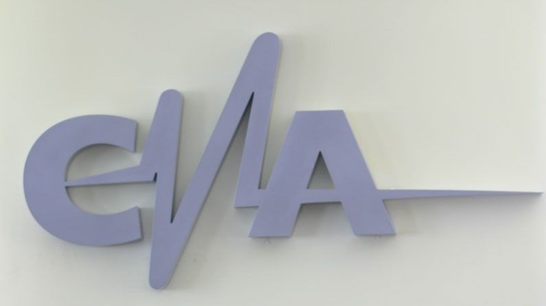 Radioul public, atacat de piraţi cu un spot electoral