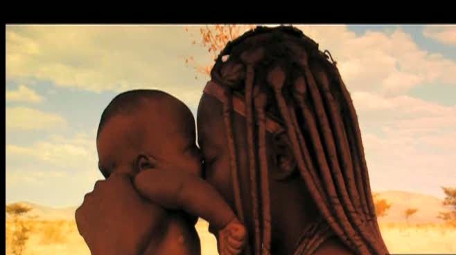 Un regizor francez lansează în 2010 un film experimental despre bebeluşi - VIDEO