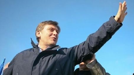 Antonescu: Geoană va avea o victorie destul de clară: 55%