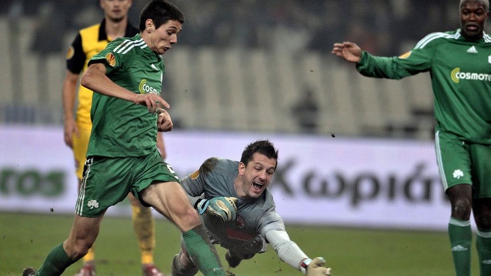 \"Câinii\" îl apără pe Dolha