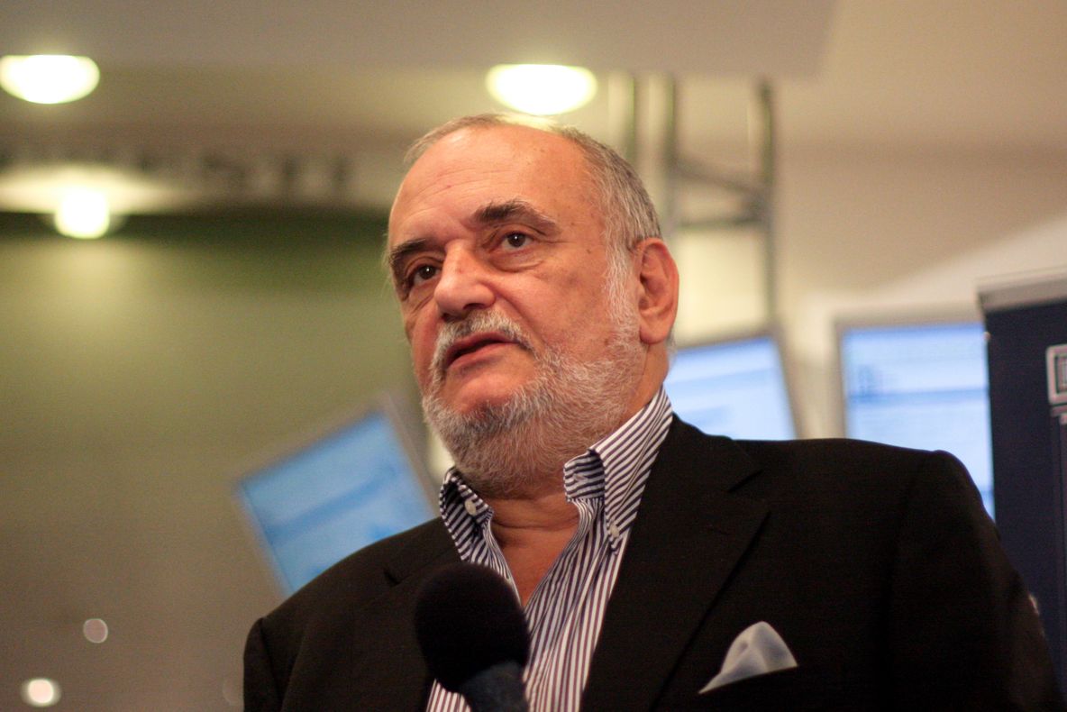 Dinu Patriciu l-a dat în judecată pe Traian Băsescu