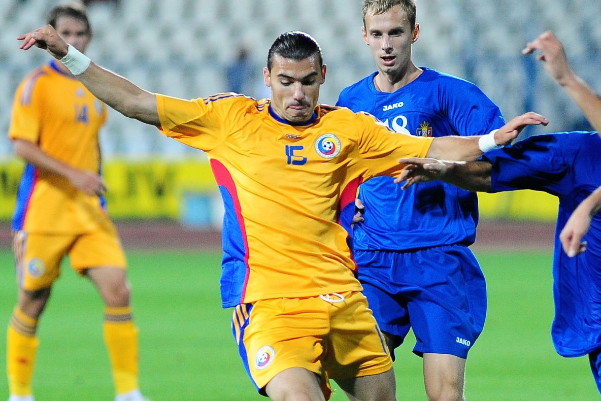 Becali: \"Sburlea vine la Steaua din vară\". Urmează Rui Duarte şi Ezequias