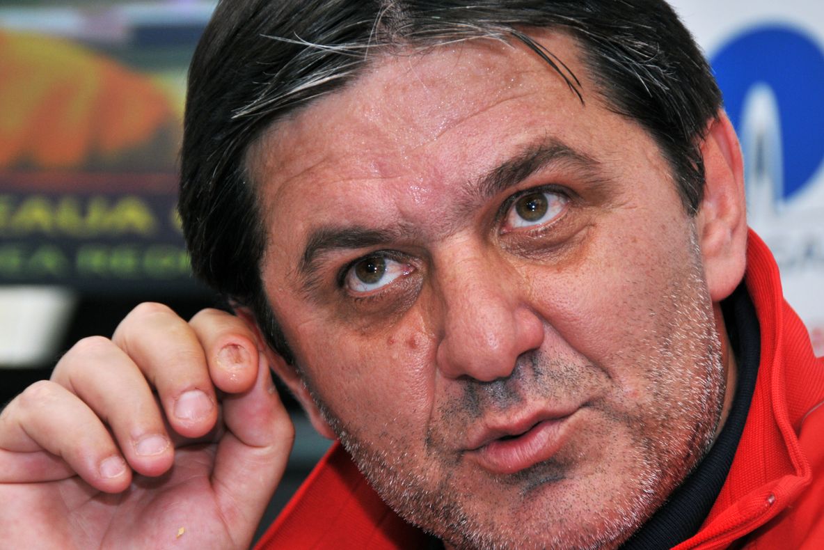 Lăcătuş: Cu Dinamo vom arăta că meciul cu Oţelul a fost un accident