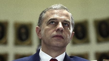 Geoană: Nu-mi place Sorin Ovidiu Vîntu. Este malefic şi turbulent