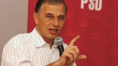 Geoană: Băsescu ar putea-o instala pe EBA preşedinte al României peste 5 ani